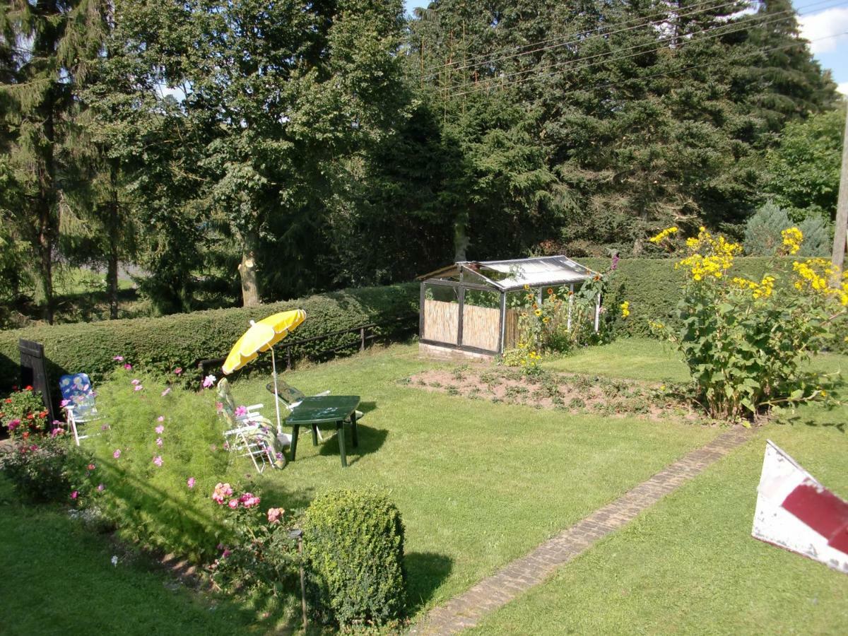 Ferienhaus Margaretha Hallschlag Екстериор снимка